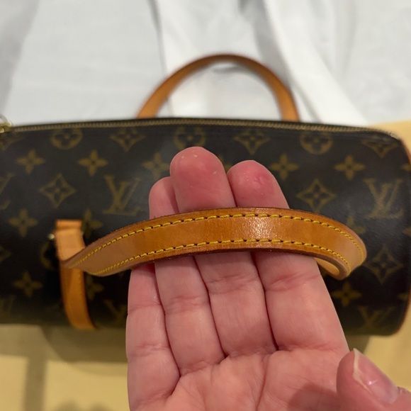 AUTHENTIC Louis Vuitton Classic Monogram Papillon 26 - Picture 11 of 16